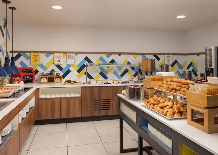 London Hotels near London Stansted Airport (STN)