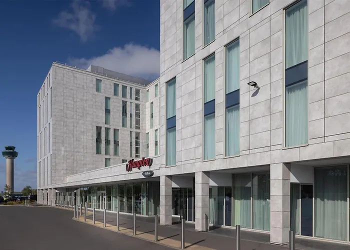London Hotels near London Stansted Airport (STN)