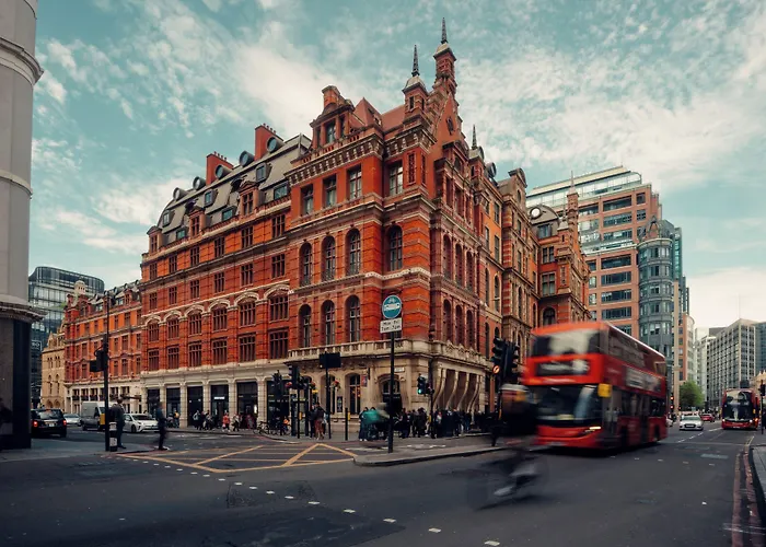 Luxury Hotels in London