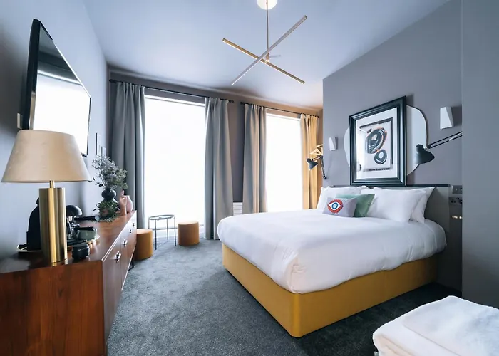 The Warwick By Nestor Hotell London