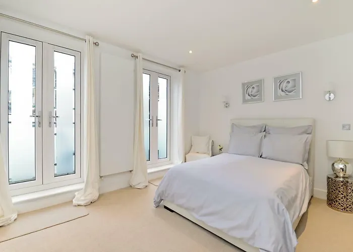 伦敦 Tower Bridge Lux-Townhouse酒店